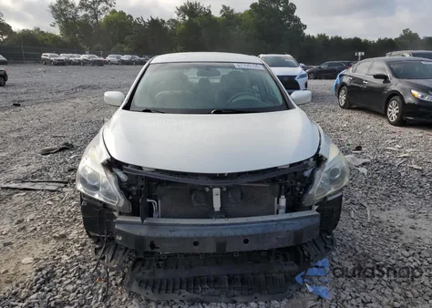 2015 Nissan Altima 2.5 from USA, damaged, VIN 1N4AL3AP1FC131041
